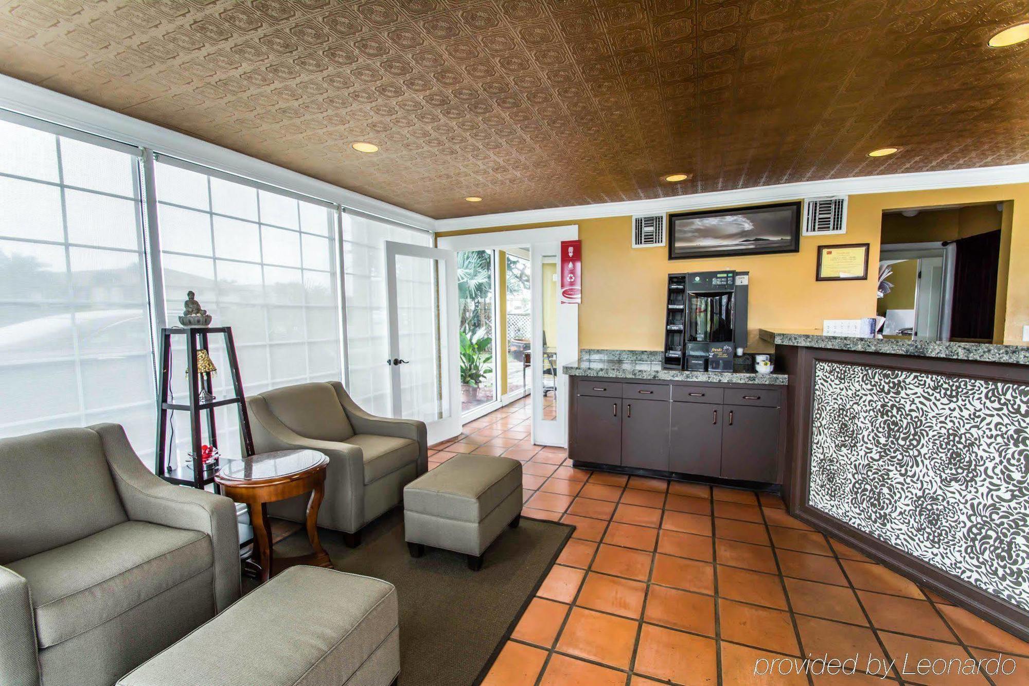 Econo Lodge Cocoa Beach - Near The Port Εξωτερικό φωτογραφία
